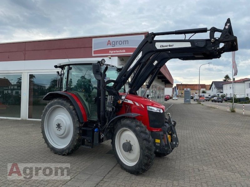 Massey Ferguson 5711 - Trator: foto 1 Massey Ferguson 5711 - Trator: foto 1