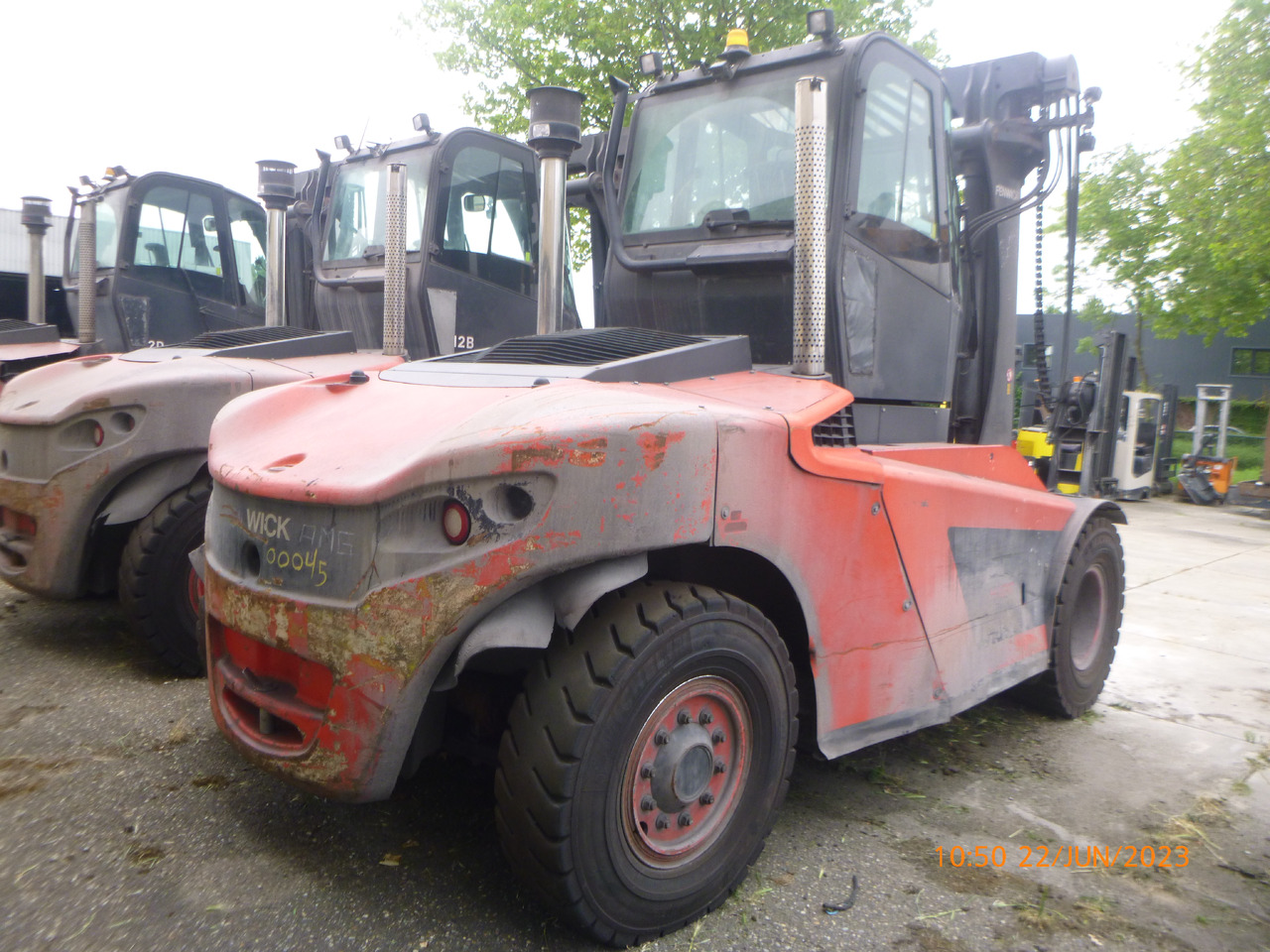 LINDE H120/02 - Empilhador a diesel: foto 3 LINDE H120/02 - Empilhador a diesel: foto 3