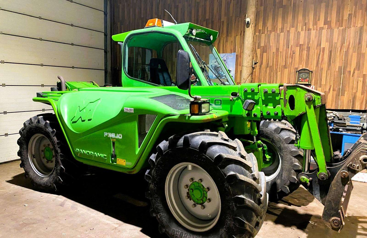 Merlo P38.10 - Empilhador telescópico: foto 1 Merlo P38.10 - Empilhador telescópico: foto 1