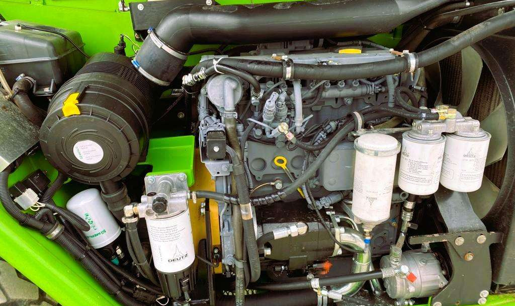 Merlo P38.10 Turbo Farmer - Empilhador telescópico: foto 3 Merlo P38.10 Turbo Farmer - Empilhador telescópico: foto 3