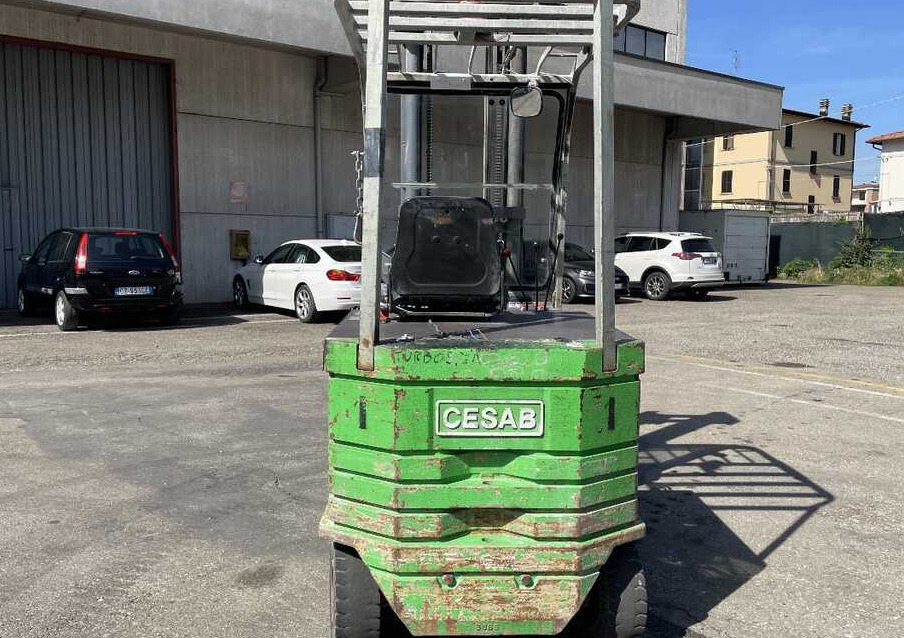 Cesab ECO/KL 250 (NO BATTERIA) - Empilhador elétrico: foto 2 Cesab ECO/KL 250 (NO BATTERIA) - Empilhador elétrico: foto 2