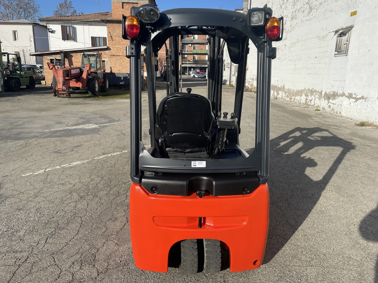 LINDE E 16 C-01 (batt. 2017) - Empilhador elétrico: foto 3 LINDE E 16 C-01 (batt. 2017) - Empilhador elétrico: foto 3