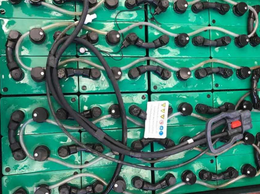 Linde E 20 PH/386 (batt. 2017) - Empilhador elétrico: foto 5 Linde E 20 PH/386 (batt. 2017) - Empilhador elétrico: foto 5