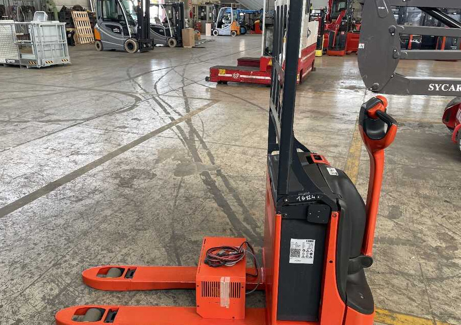 Linde T 16/1152 - Porta-palete: foto 4 Linde T 16/1152 - Porta-palete: foto 4