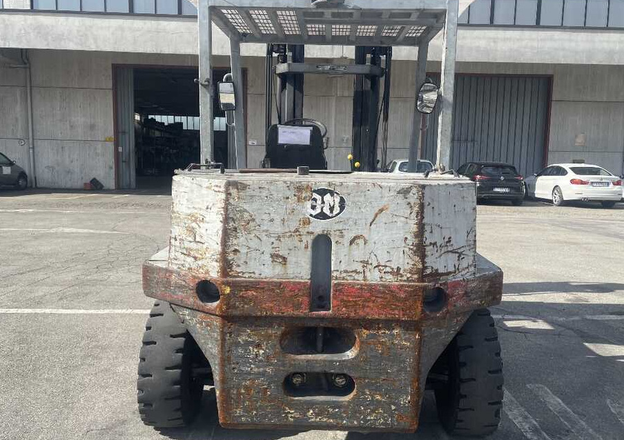 OM E 80 N - Empilhador elétrico: foto 3 OM E 80 N - Empilhador elétrico: foto 3