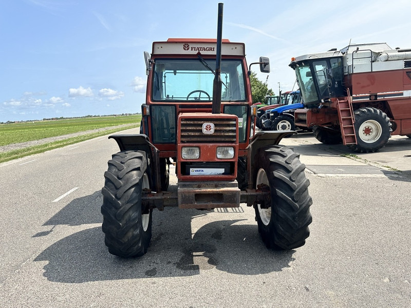 Fiat 90-90 DT - Trator: foto 2 Fiat 90-90 DT - Trator: foto 2