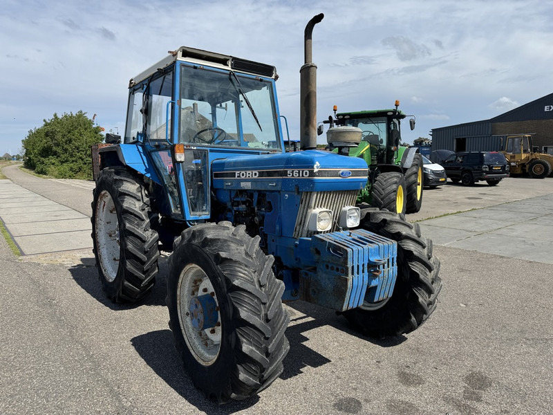 Ford 5610 - Trator: foto 3 Ford 5610 - Trator: foto 3