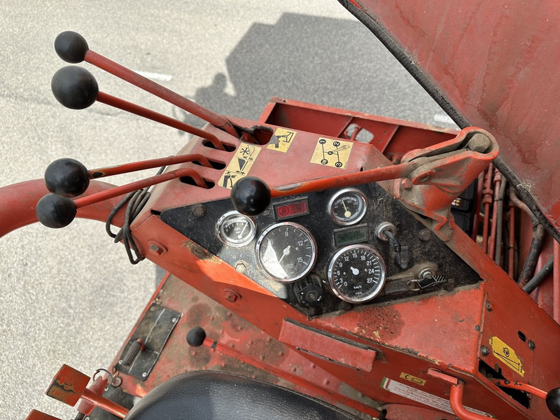 Laverda M152 - Ceifeira debulhadora: foto 5 Laverda M152 - Ceifeira debulhadora: foto 5