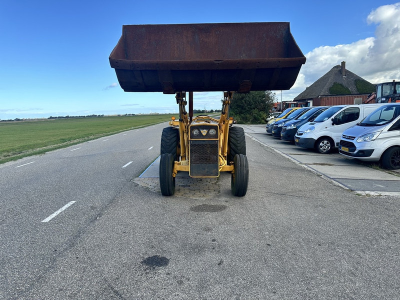 Massey Ferguson 50B - Trator: foto 2 Massey Ferguson 50B - Trator: foto 2