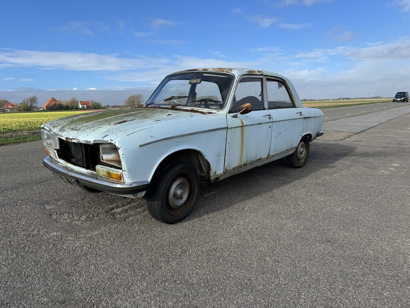 Peugeot 304 - Automóvel: foto 1 Peugeot 304 - Automóvel: foto 1