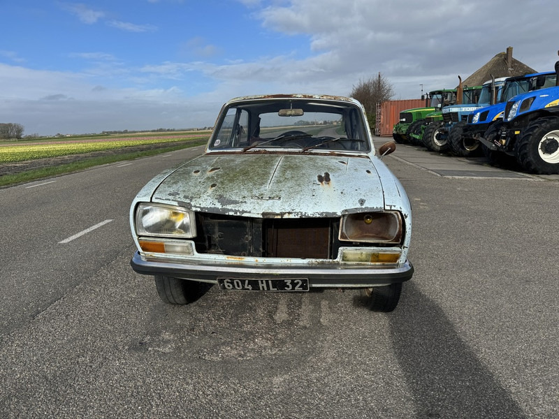 Peugeot 304 - Automóvel: foto 4 Peugeot 304 - Automóvel: foto 4