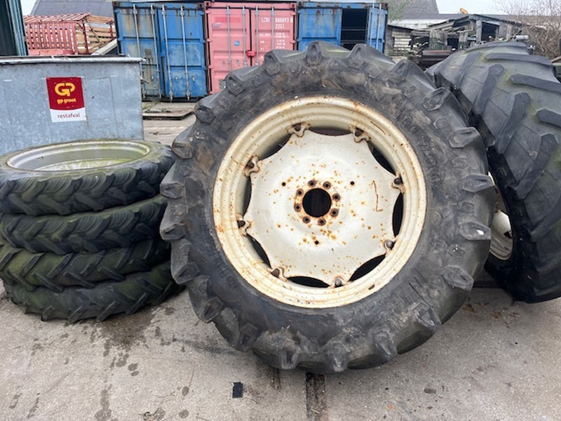 Pirelli 480\70 R38 TM 700 - Pneu: foto 5 Pirelli 480\70 R38 TM 700 - Pneu: foto 5