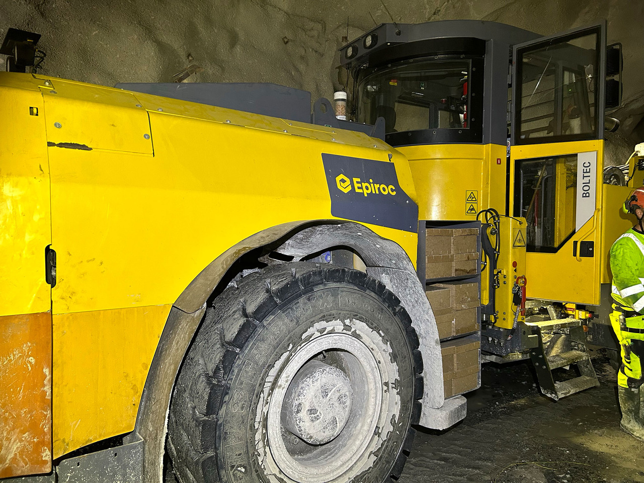 Atlas Copco Boltec E - Máquina de perfuração direcional: foto 4 Atlas Copco Boltec E - Máquina de perfuração direcional: foto 4