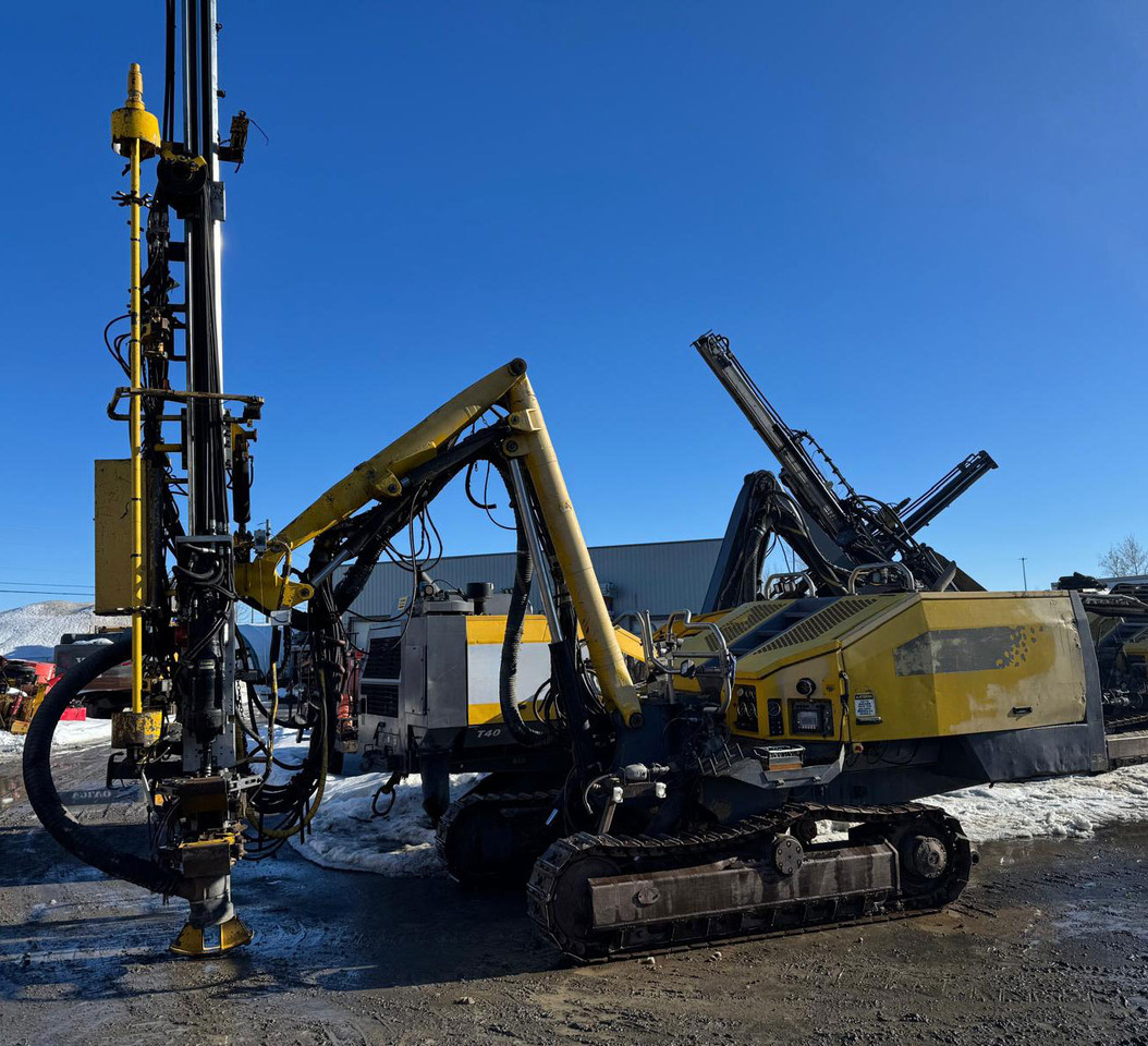 Atlas Copco D7 - Máquina de perfuração: foto 1 Atlas Copco D7 - Máquina de perfuração: foto 1