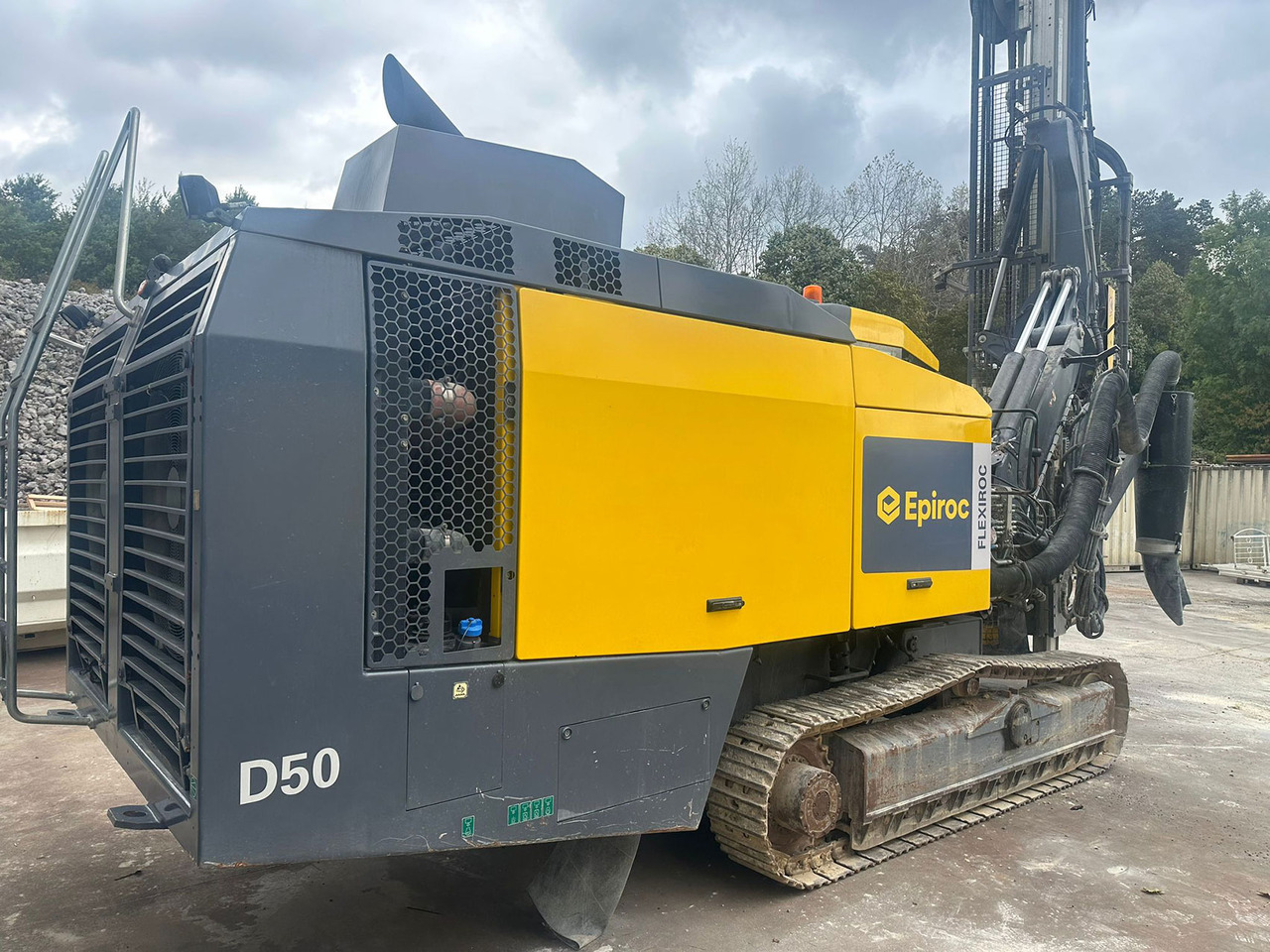 Atlas Copco (Epiroc) FlexiROC D50-10SF - Máquina de perfuração: foto 5 Atlas Copco (Epiroc) FlexiROC D50-10SF - Máquina de perfuração: foto 5