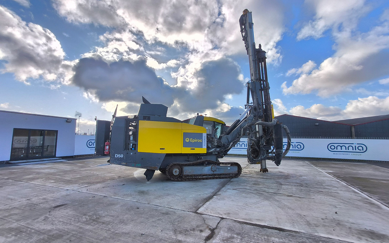 Atlas Copco (Epiroc) FlexiROC D50-10SF - Máquina de perfuração: foto 5 Atlas Copco (Epiroc) FlexiROC D50-10SF - Máquina de perfuração: foto 5