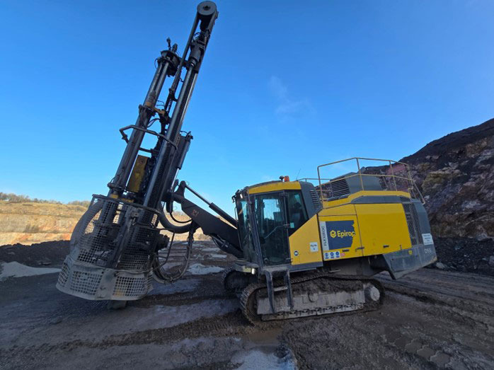 Atlas Copco (Epiroc) FlexiROC D55-10SF - Máquina de perfuração: foto 2 Atlas Copco (Epiroc) FlexiROC D55-10SF - Máquina de perfuração: foto 2