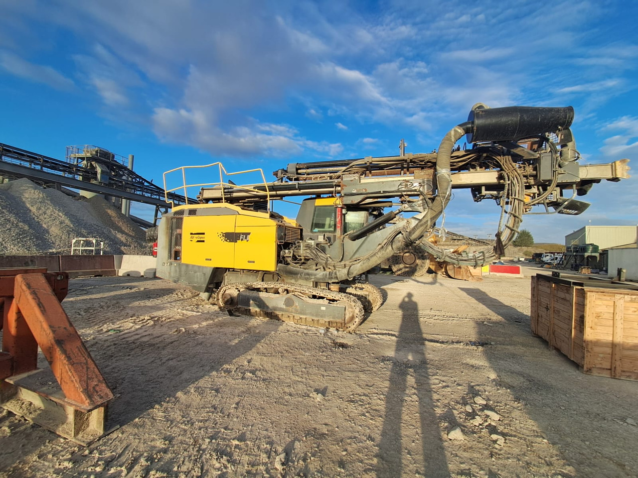 Atlas Copco FlexiROC D60-10SF - Máquina de perfuração: foto 1 Atlas Copco FlexiROC D60-10SF - Máquina de perfuração: foto 1