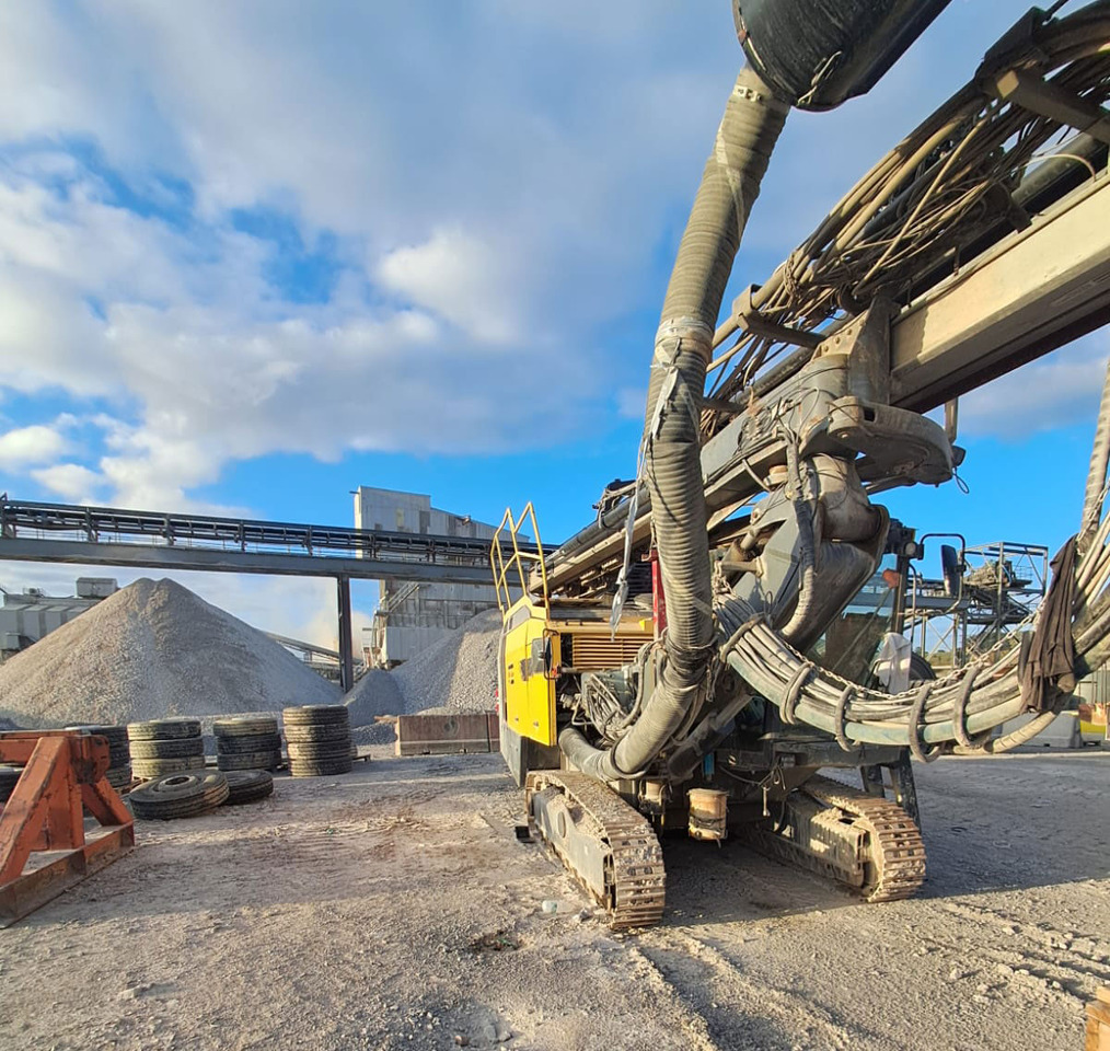 Atlas Copco FlexiROC D60-10SF - Máquina de perfuração: foto 4 Atlas Copco FlexiROC D60-10SF - Máquina de perfuração: foto 4