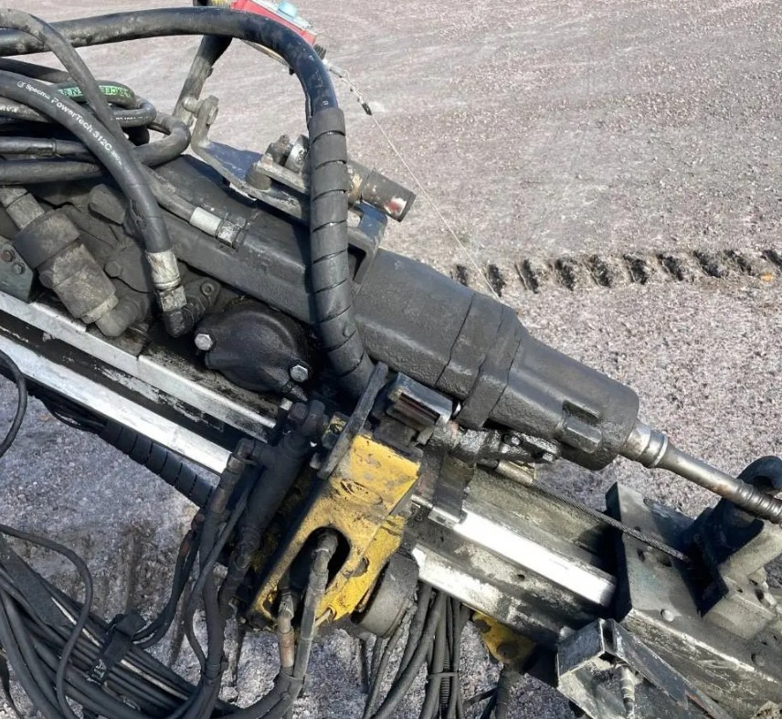 Máquina de perfuração Atlas Copco FlexiROC T30R-03: foto 7 Máquina de perfuração Atlas Copco FlexiROC T30R-03: foto 7