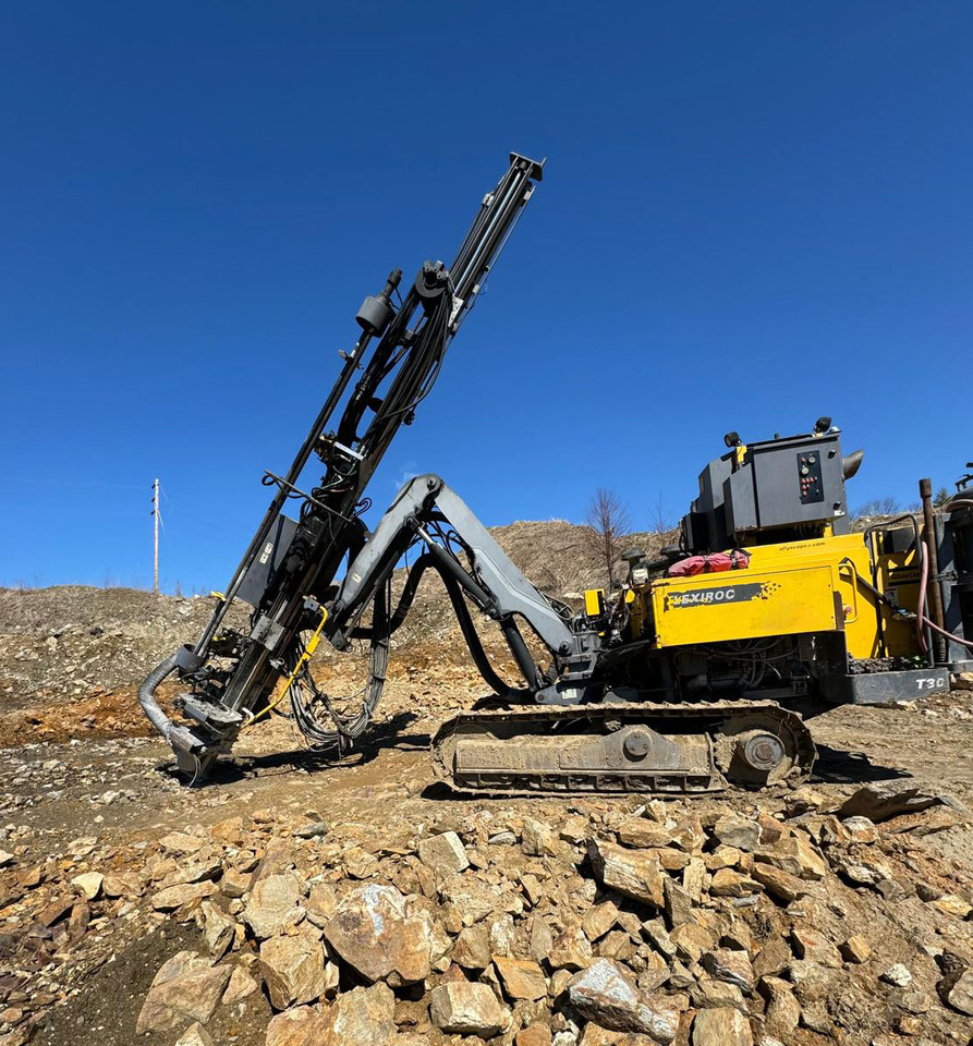 Atlas Copco FlexiROC T30R - Máquina de perfuração: foto 4 Atlas Copco FlexiROC T30R - Máquina de perfuração: foto 4