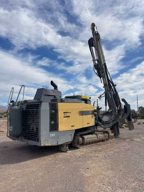 Atlas Copco FlexiROC T50 - Máquina de perfuração: foto 4 Atlas Copco FlexiROC T50 - Máquina de perfuração: foto 4