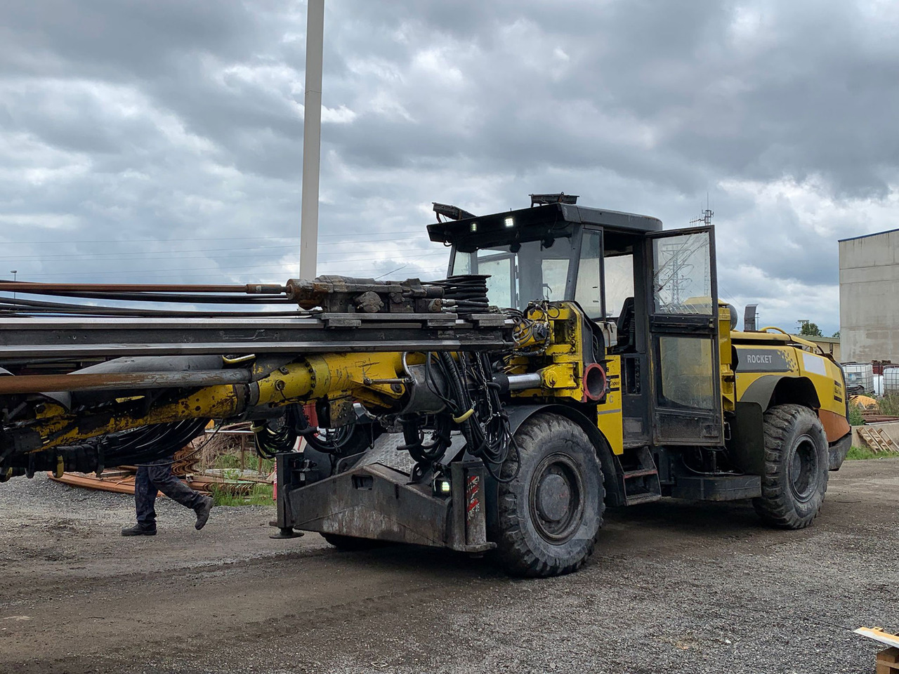 Atlas Copco L2C - Máquina de perfuração direcional: foto 1 Atlas Copco L2C - Máquina de perfuração direcional: foto 1