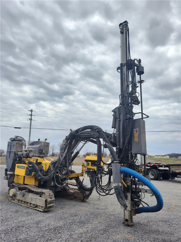 Atlas Copco PowerROC T30 - Máquina de perfuração: foto 2 Atlas Copco PowerROC T30 - Máquina de perfuração: foto 2