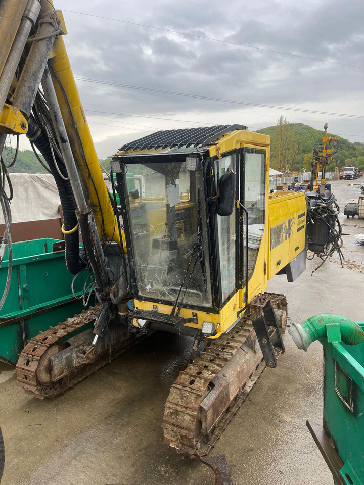 Atlas Copco ROC D7-11 - Máquina de perfuração: foto 5 Atlas Copco ROC D7-11 - Máquina de perfuração: foto 5