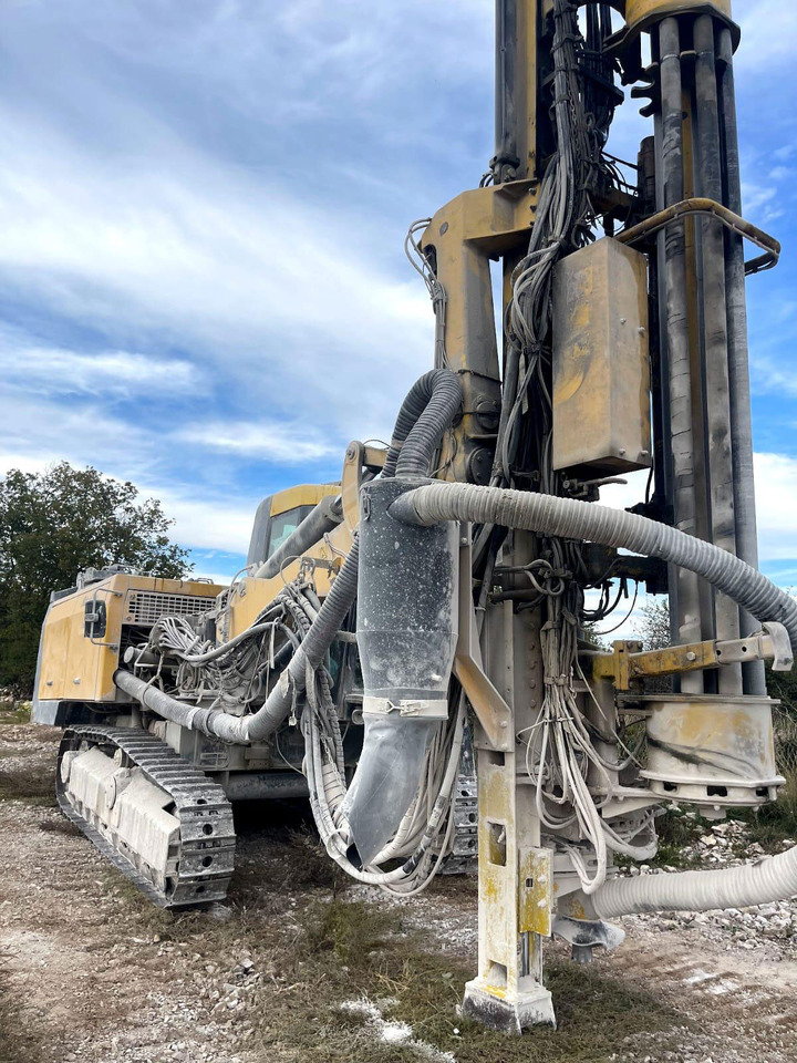 Atlas Copco ROC F9-CR - Máquina de perfuração: foto 3 Atlas Copco ROC F9-CR - Máquina de perfuração: foto 3