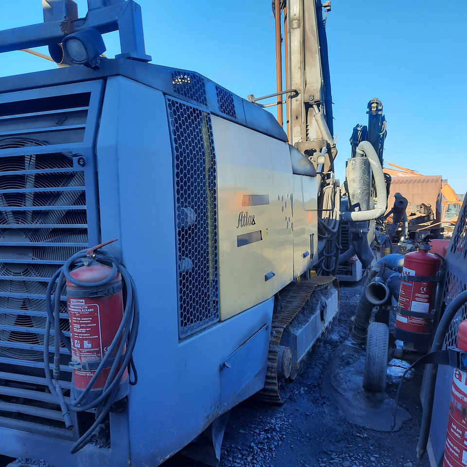 Atlas Copco ROC L7 (40)CR - Máquina de perfuração: foto 3 Atlas Copco ROC L7 (40)CR - Máquina de perfuração: foto 3