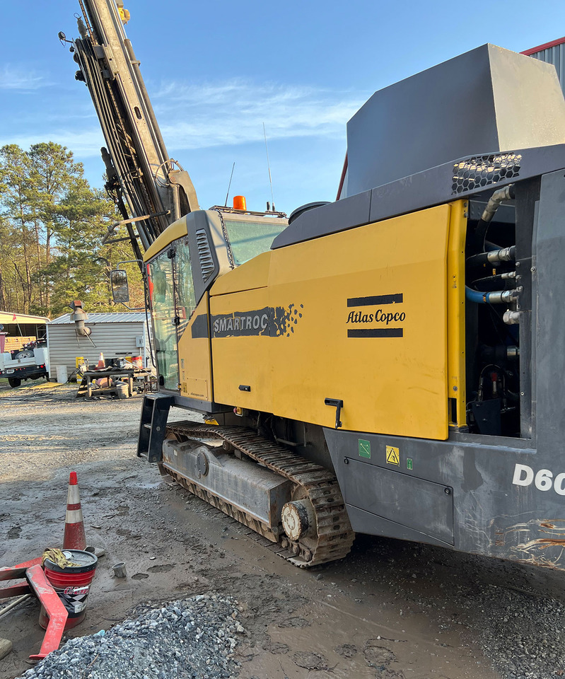 Atlas Copco SmartROC D60 - Máquina de perfuração: foto 1 Atlas Copco SmartROC D60 - Máquina de perfuração: foto 1