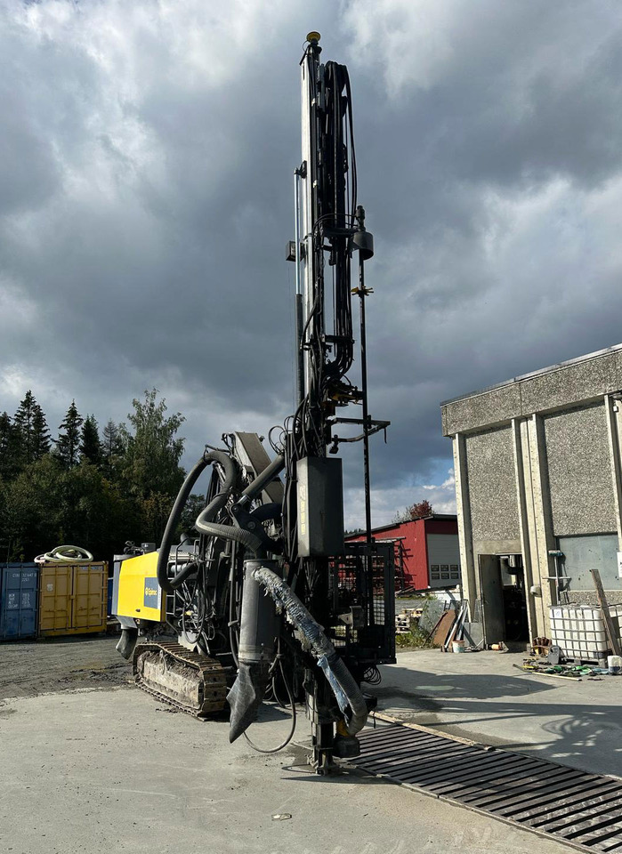 Atlas Copco SmartROC T40-11 - Máquina de perfuração: foto 3 Atlas Copco SmartROC T40-11 - Máquina de perfuração: foto 3