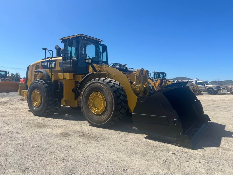 Caterpillar 980M - Pá carregadora de rodas: foto 1 Caterpillar 980M - Pá carregadora de rodas: foto 1