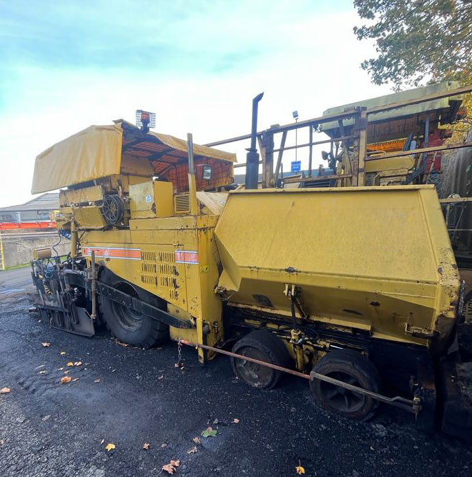 Caterpillar AP600 - Acabadora: foto 1 Caterpillar AP600 - Acabadora: foto 1