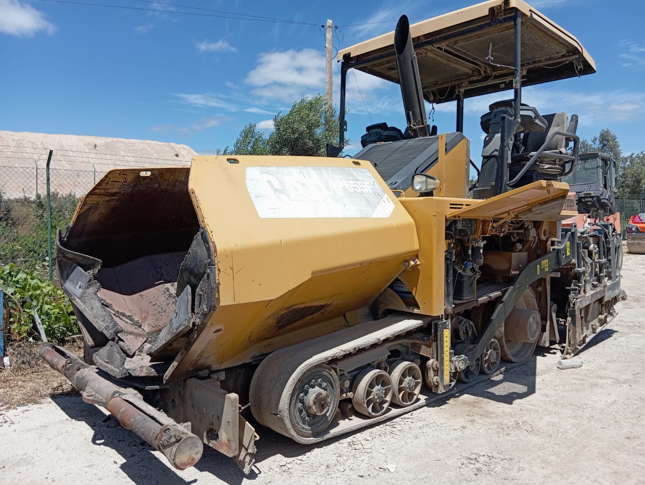 Caterpillar AP655F - Acabadora: foto 3 Caterpillar AP655F - Acabadora: foto 3