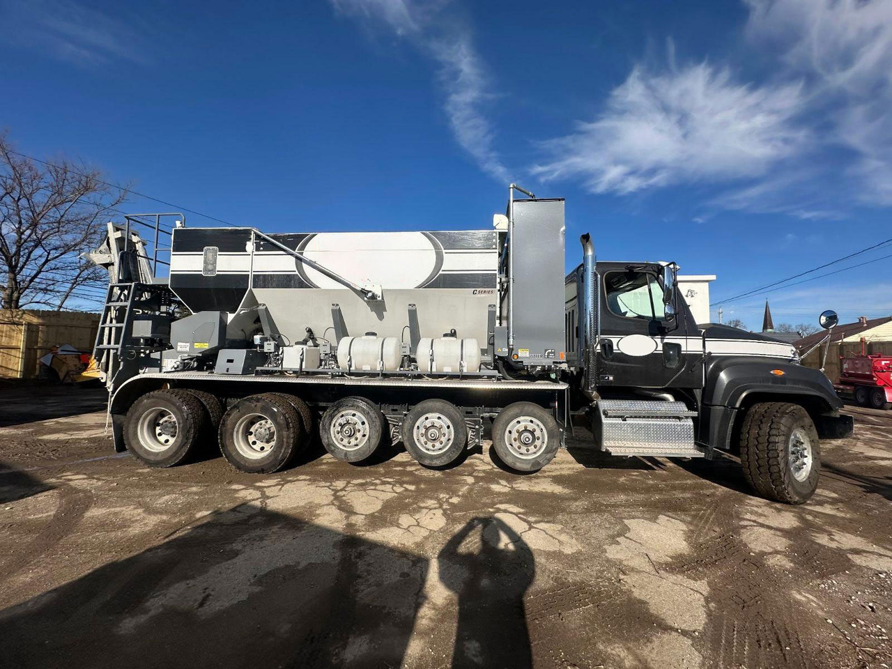 Cementech C60E - Camião betoneira: foto 1 Cementech C60E - Camião betoneira: foto 1