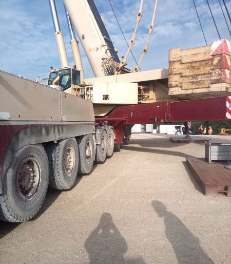 Demag AC 700 - Grua móvel: foto 3 Demag AC 700 - Grua móvel: foto 3