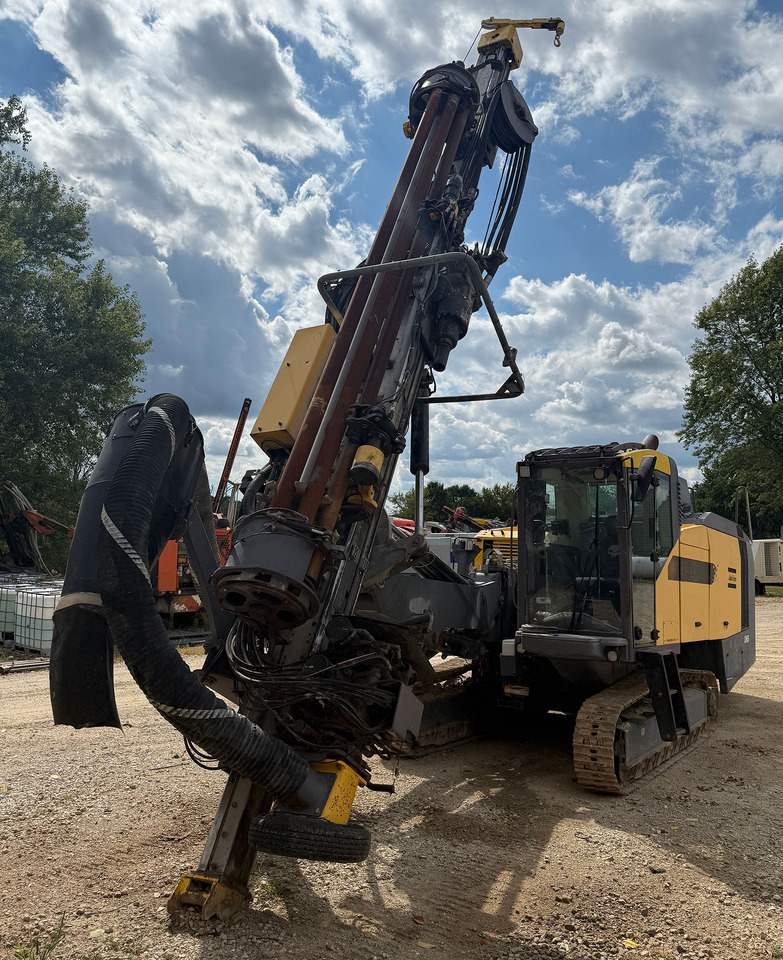 Epiroc FlexiROC D65 - Máquina de perfuração: foto 3 Epiroc FlexiROC D65 - Máquina de perfuração: foto 3