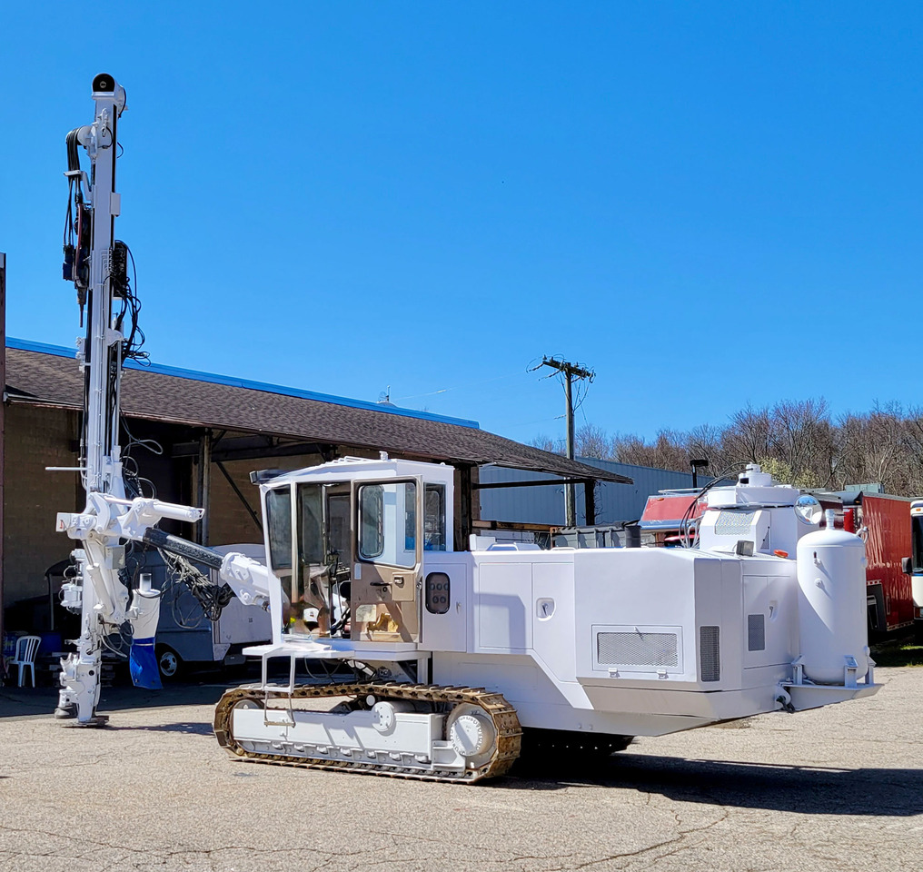 Furukawa HCR1200-ED - Máquina de perfuração: foto 5 Furukawa HCR1200-ED - Máquina de perfuração: foto 5