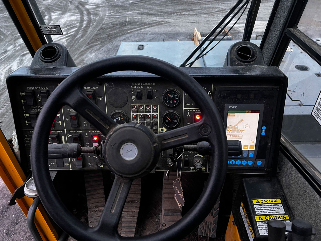 Grove RT890E - Grua móvel: foto 5 Grove RT890E - Grua móvel: foto 5