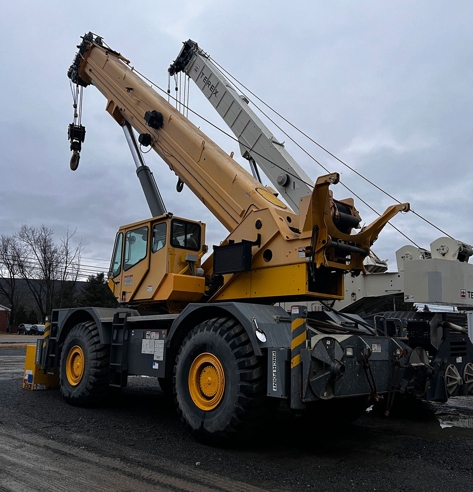 Grove RT890E - Grua móvel: foto 4 Grove RT890E - Grua móvel: foto 4