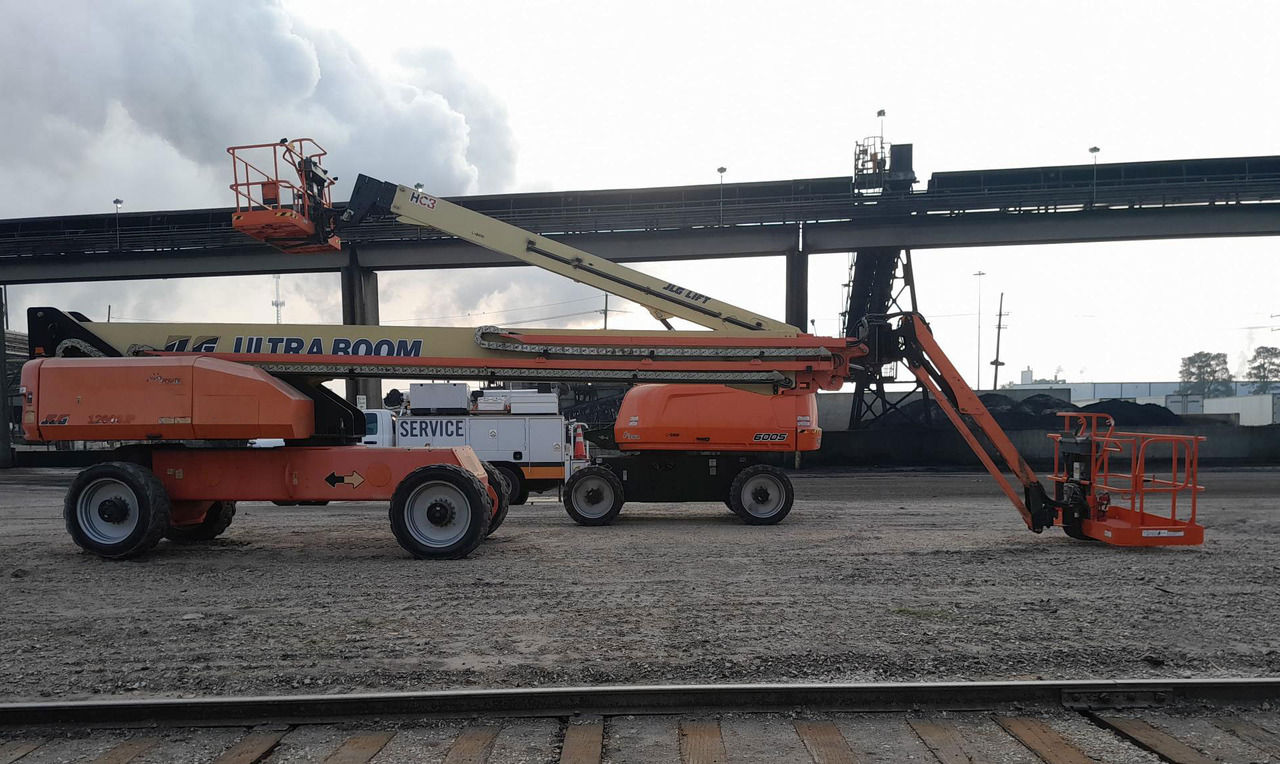 JLG 1200SJP - Pá carregadora telescópica: foto 2 JLG 1200SJP - Pá carregadora telescópica: foto 2