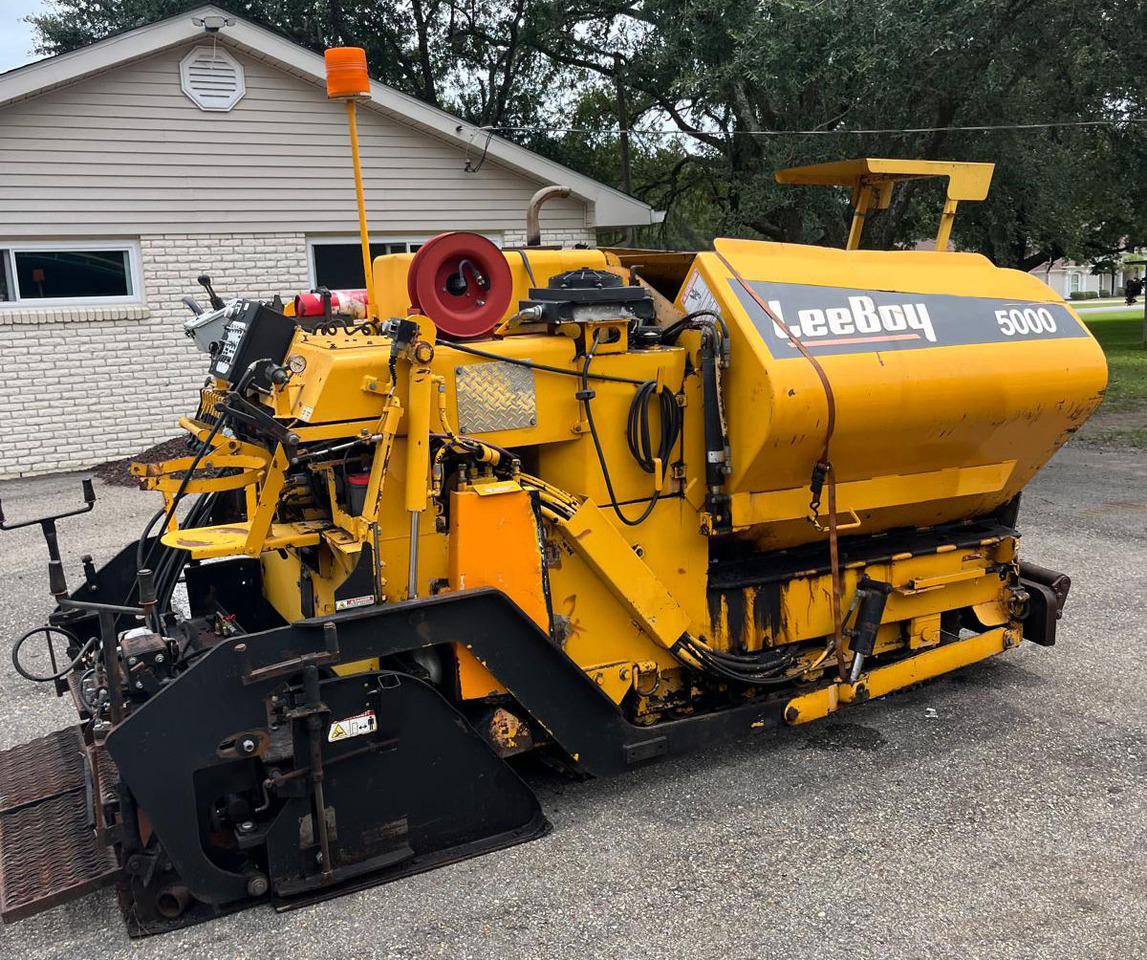 Leeboy 5000 - Acabadora: foto 1 Leeboy 5000 - Acabadora: foto 1