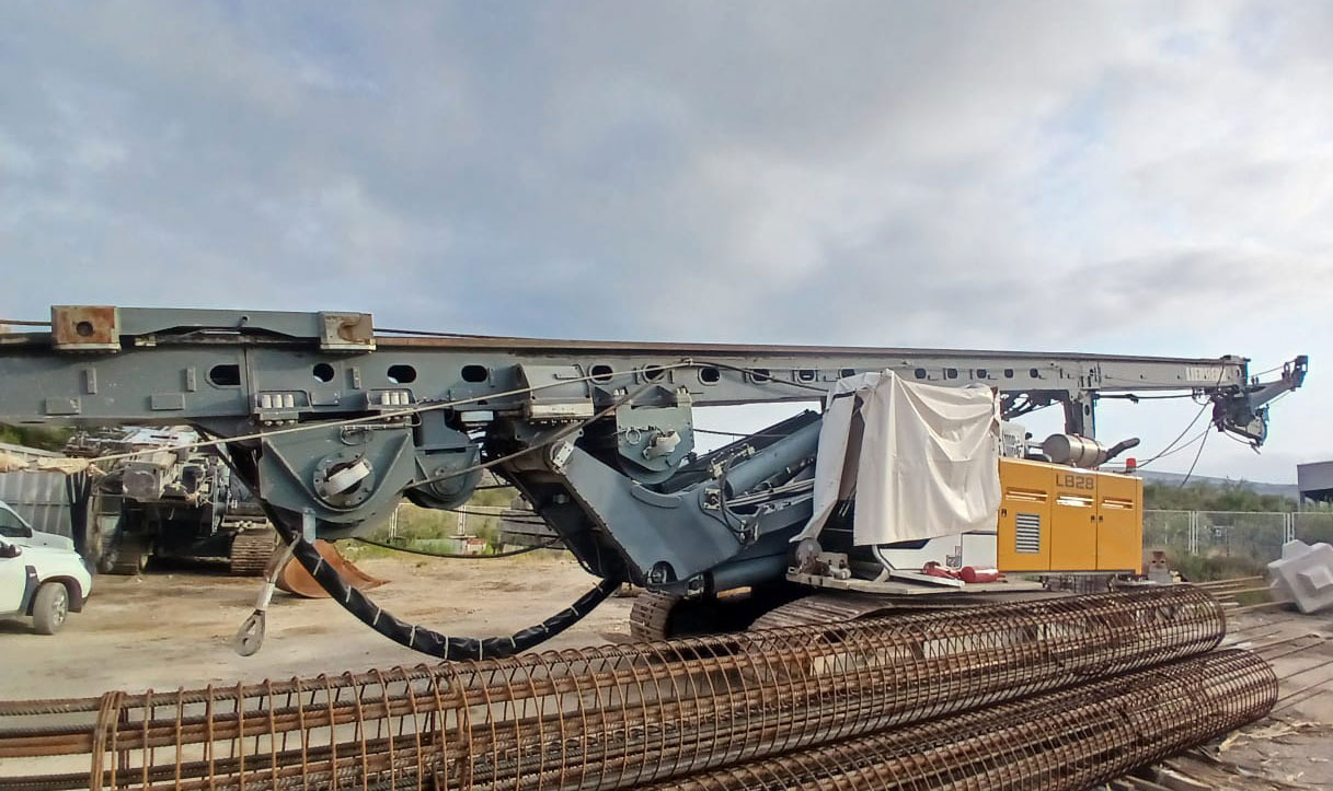 Liebherr LB28 - Bate estaca: foto 3 Liebherr LB28 - Bate estaca: foto 3