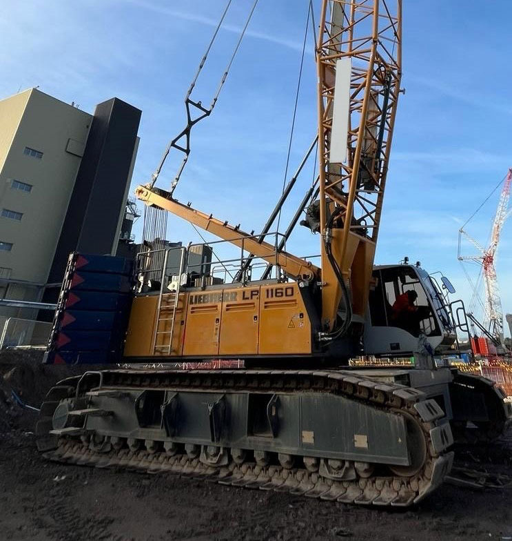 Liebherr LR 1160 - Guindaste sobre esteiras: foto 1 Liebherr LR 1160 - Guindaste sobre esteiras: foto 1
