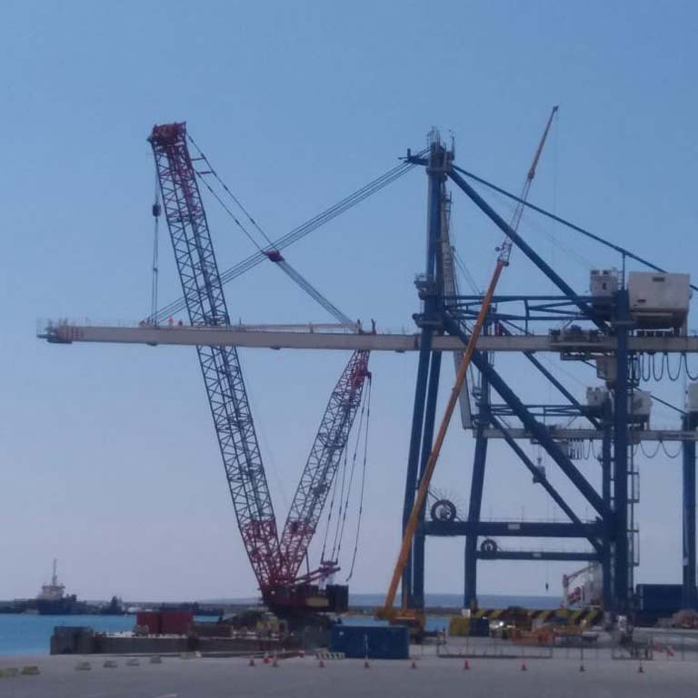 Liebherr LR1800 - Guindaste sobre esteiras: foto 3 Liebherr LR1800 - Guindaste sobre esteiras: foto 3