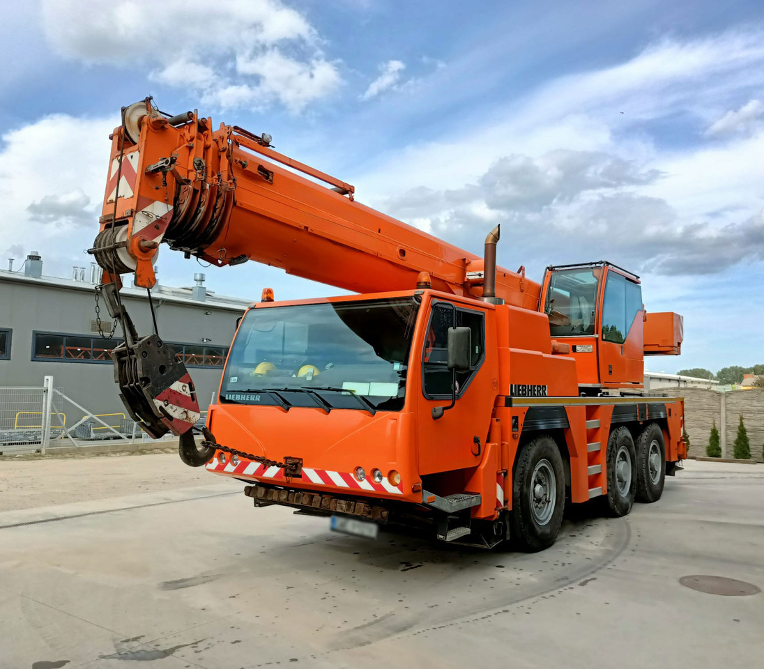 Liebherr LTM 1045-3.1 - Grua móvel: foto 2 Liebherr LTM 1045-3.1 - Grua móvel: foto 2