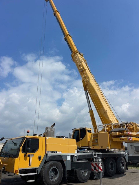 Liebherr LTM 1100-5.2 - Grua móvel: foto 1 Liebherr LTM 1100-5.2 - Grua móvel: foto 1