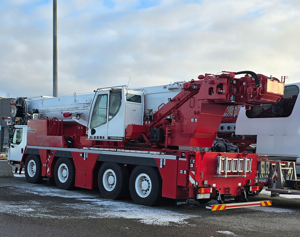 Liebherr LTM 1120-4.1 - Grua móvel: foto 3 Liebherr LTM 1120-4.1 - Grua móvel: foto 3